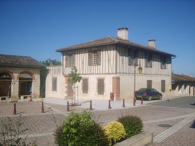 Mairie32