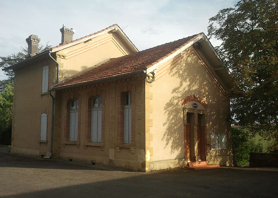 Pouy — Loubrin — Mairie