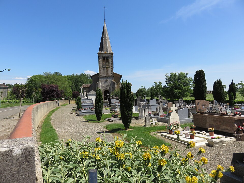 Réans — Église et cimetière (mai 2018)