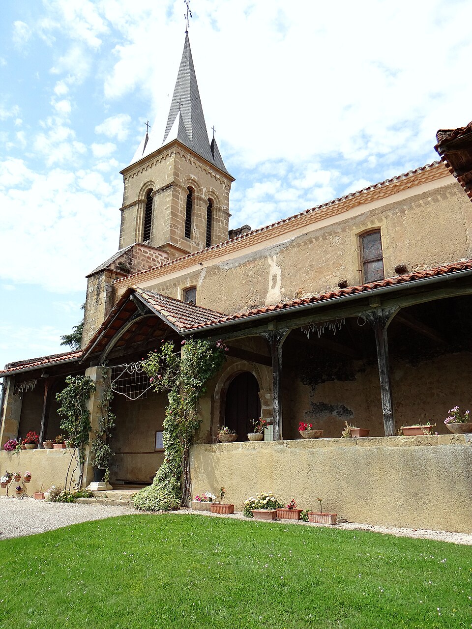 Sainte — Dode — Église Sainte — Dode — 2