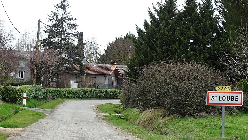 Saint — Loube