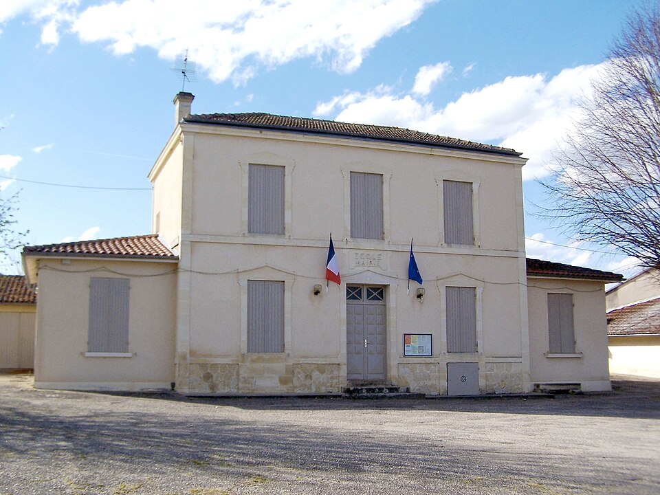 Escoussans Mairie