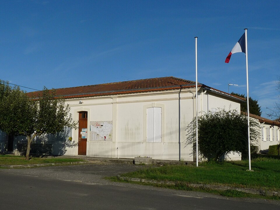Fours33 mairie