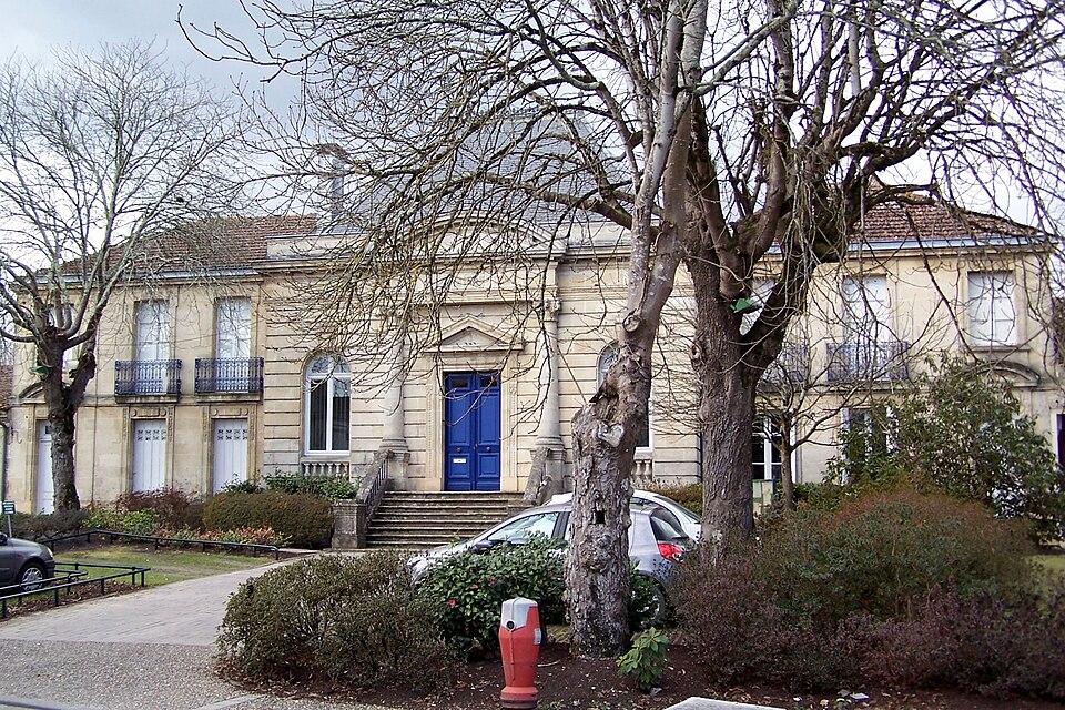 Illats Mairie
