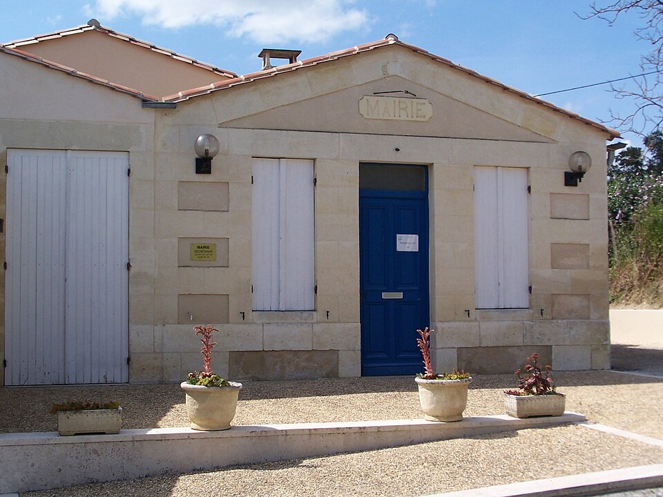 Listrac — de — Durèze Mairie