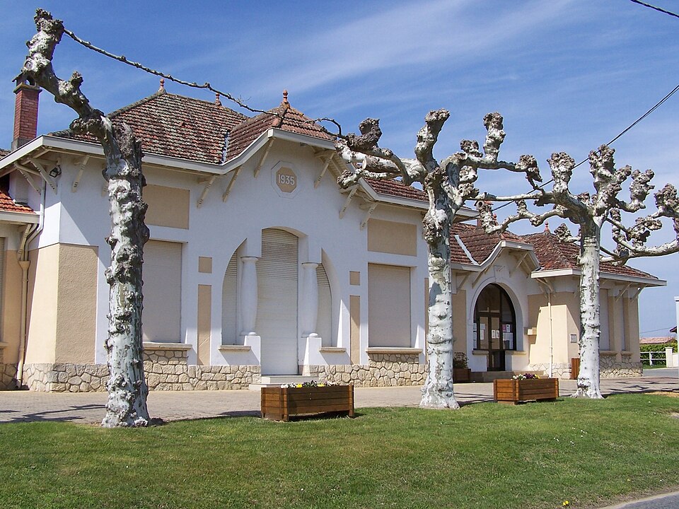 Monprimblanc Mairie