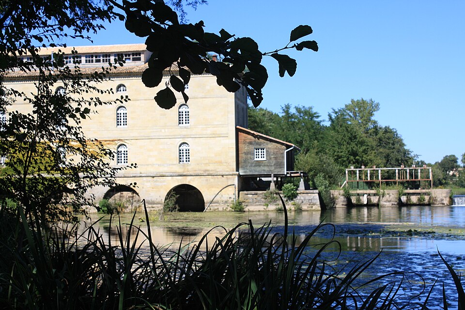 Moulin du Barrage à Porchères en gironde — 33 photo1