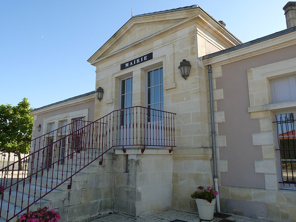 Stcapraisblaye mairie