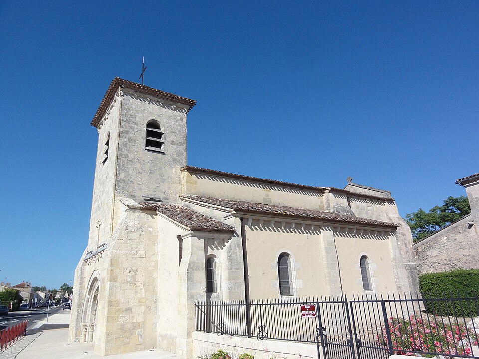 Saint — Martin — Lacaussade (Gironde) église, extérieur
