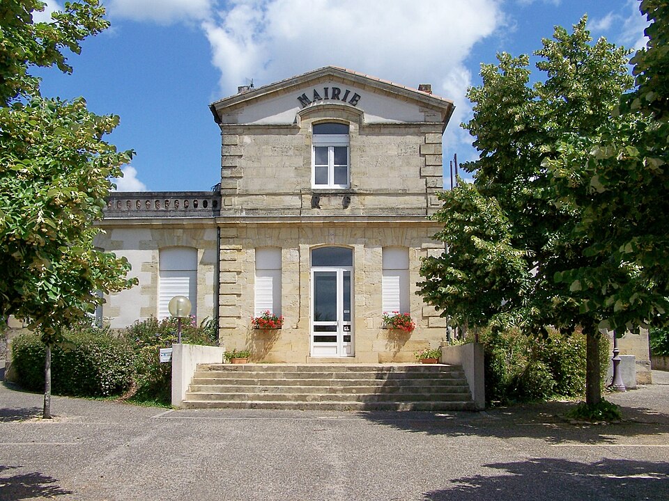 Saint — Pierre — d'Aurillac Mairie