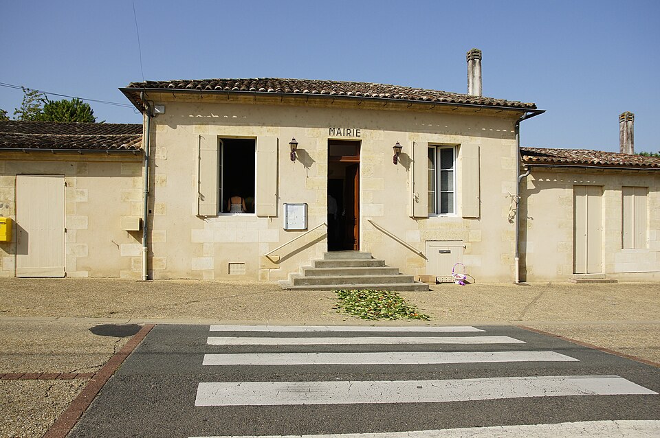 Mairie de Sainte — Radegonde (Gironde)