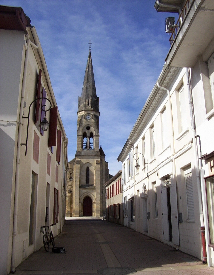 Église Saint — Pierre (Salles, Gironde)jpg