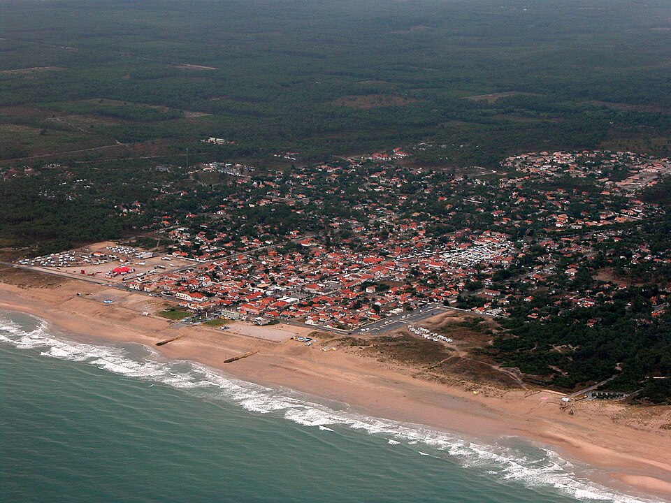 MontalivetFromAir