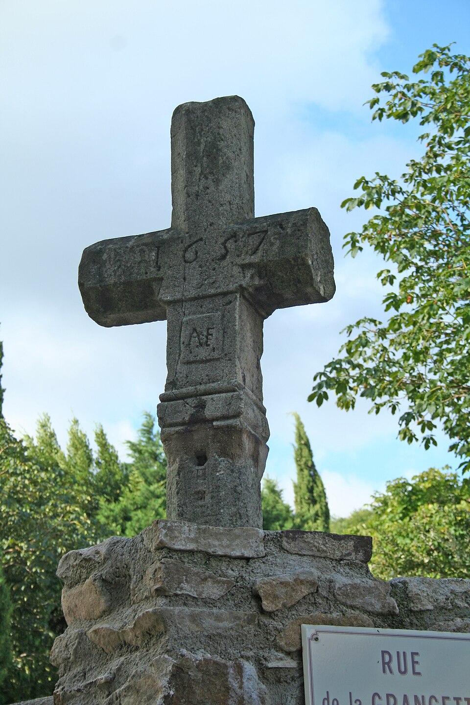 Camplong croix 1657
