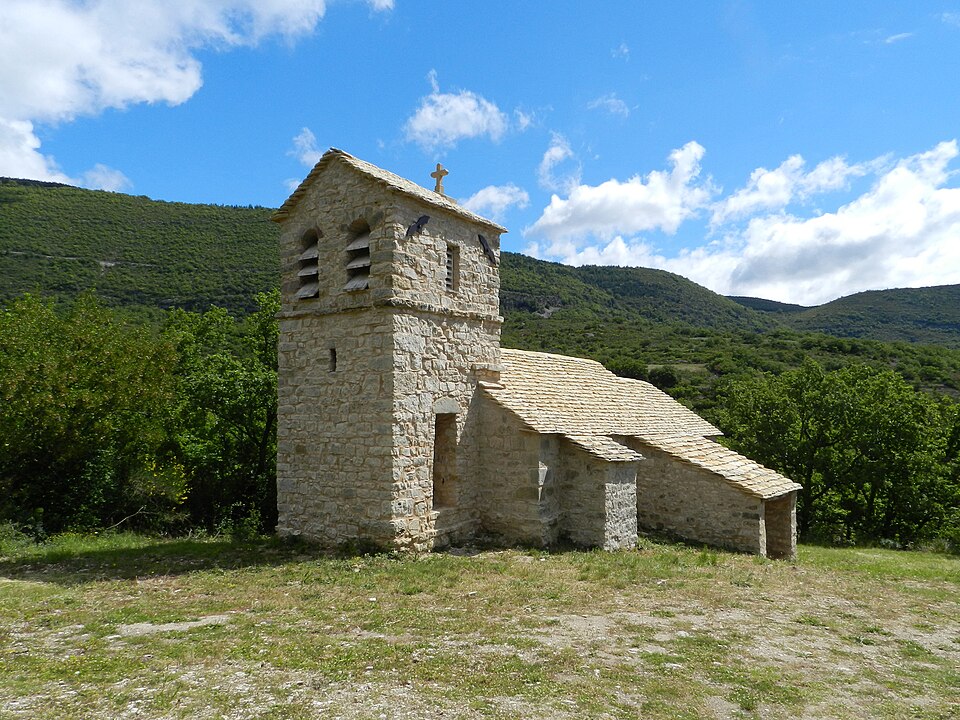 Les Plans (Chapelle pré — romane Saint — Sauveur)