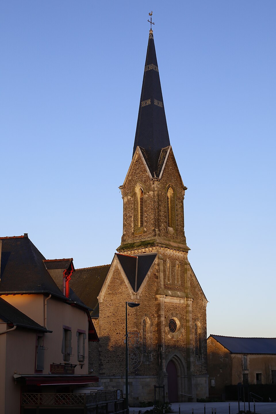 Boisgervilly — Église Sainte — Trinité 01