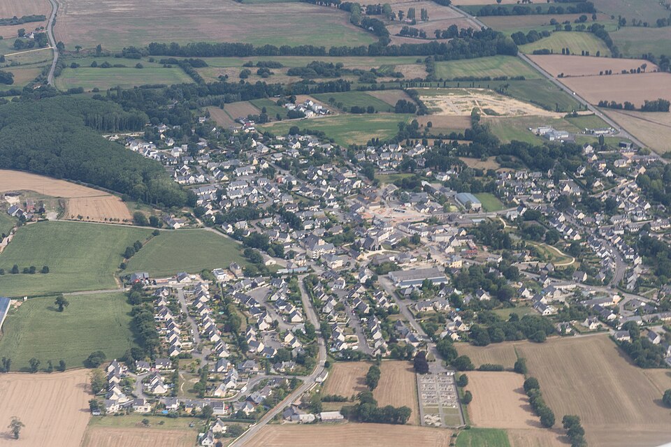 Cintré — vue aérienne 20190824