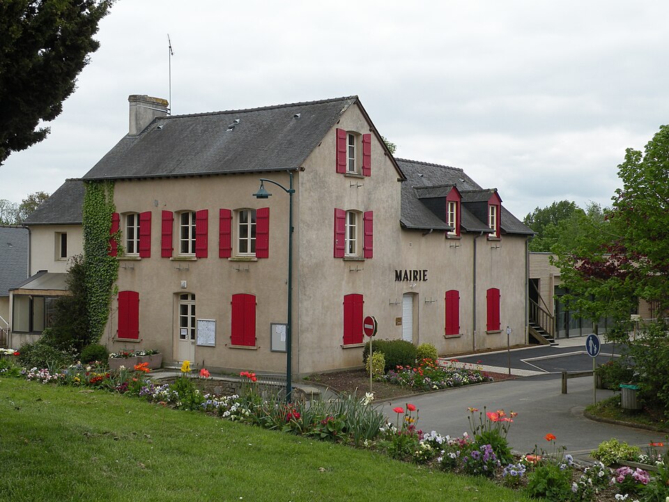 Domloup mairie