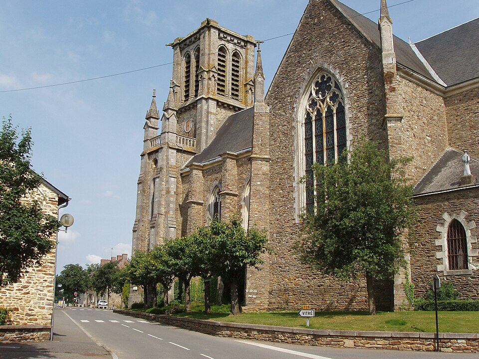 Eglise Saint — Martin d'Erbrée