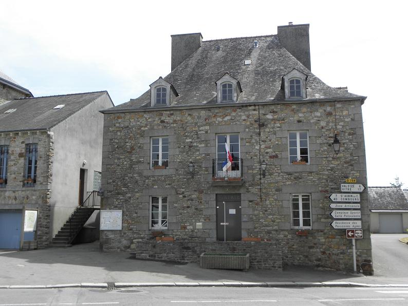 Livré — sur — Changeon (35) Mairie