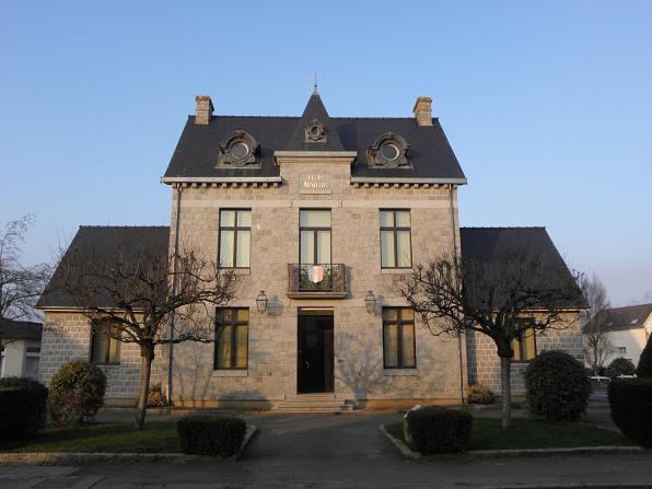 Médréac (35) Mairie