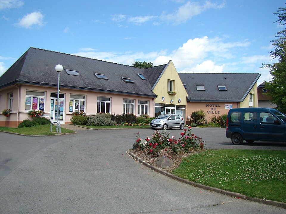 La Mezière — Mairie