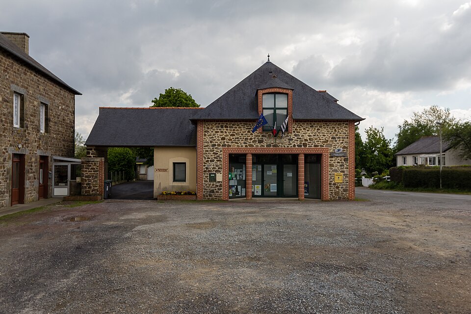 Mairie, Miniac — sous — Bécherel, France