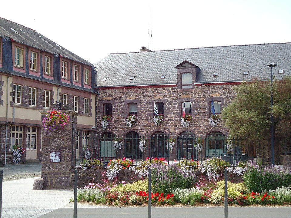 Mairie de Montfort