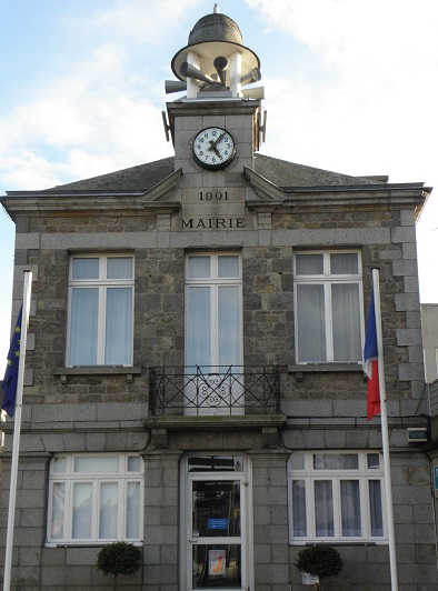Pleurtuit (35) Mairie