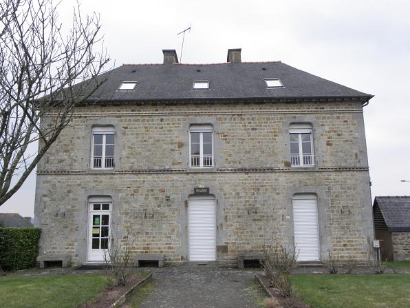 Romazy (35) Mairie