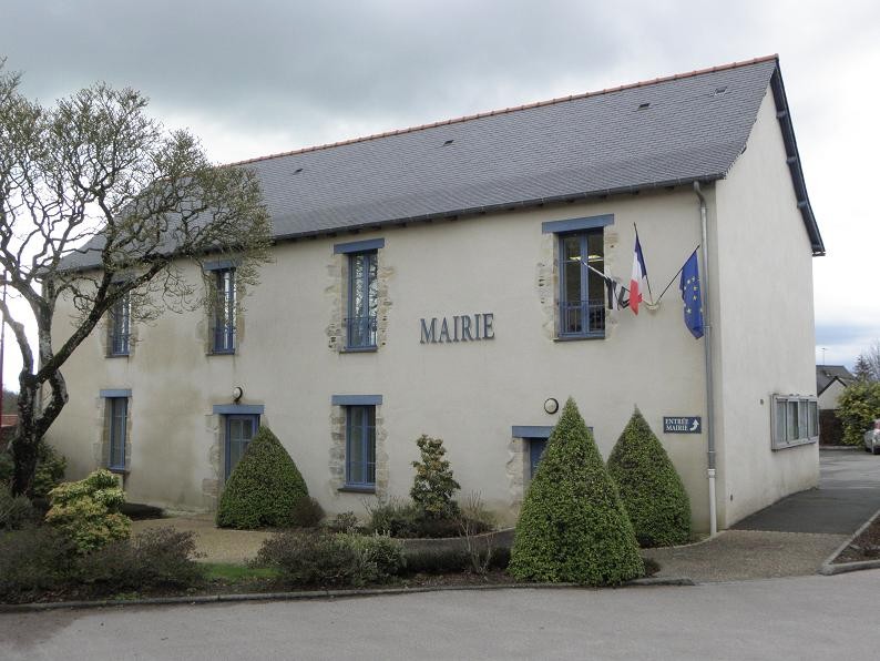 Saint — Aubin — des — Landes (35) Mairie