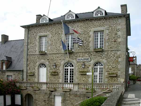 Saint — briac — mairie