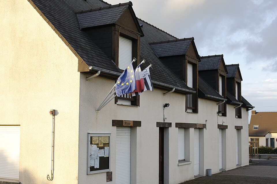 Sainte — Colombe 35 — mairie