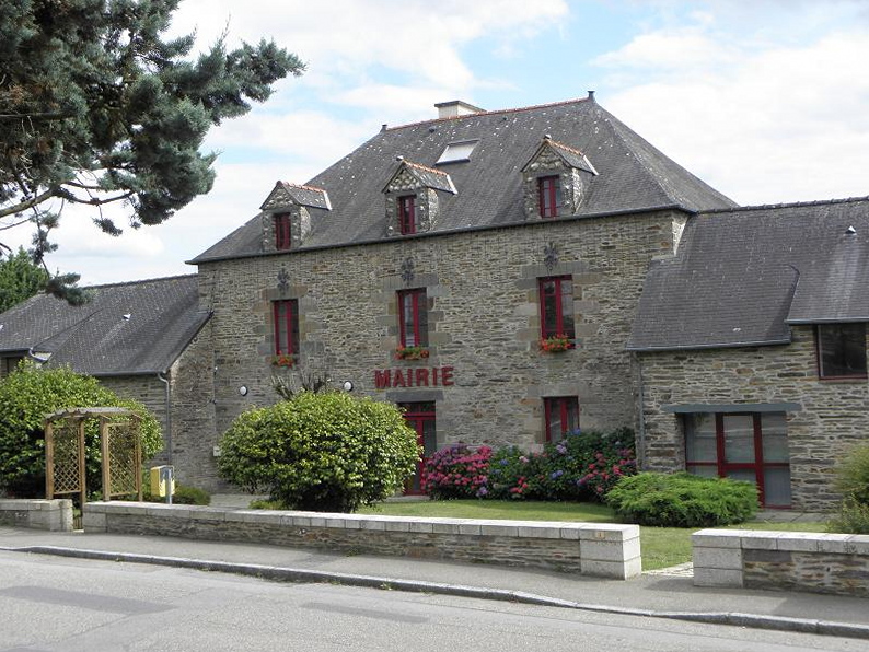 Saint — Just (35) Mairie