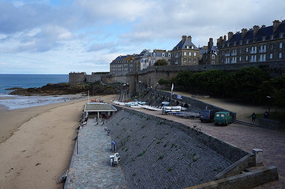 Saint — Malo la Tour Bidouane