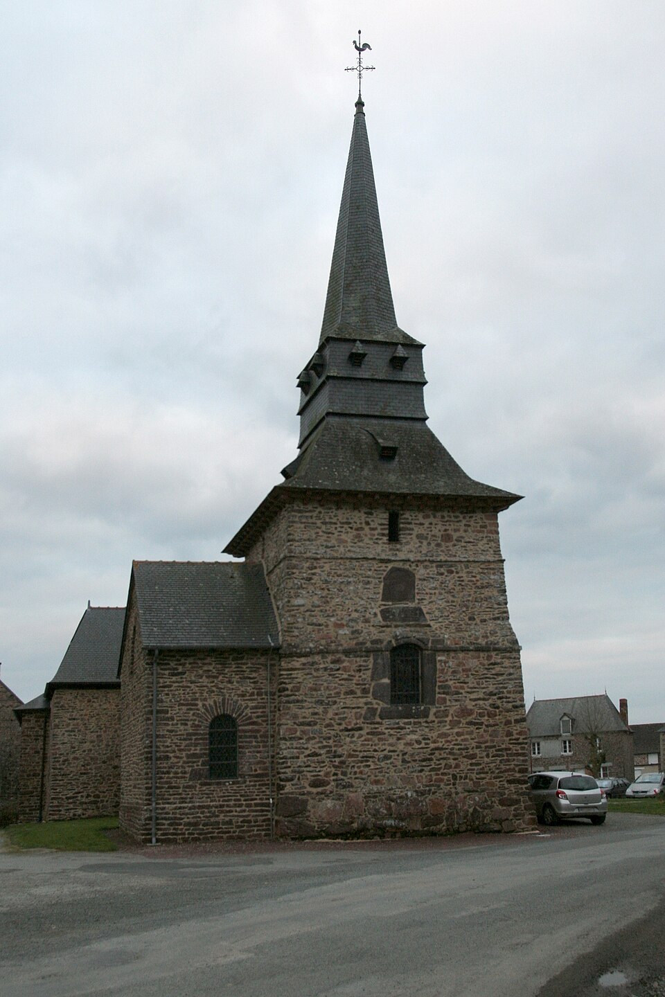 Saint — Péran — église 02