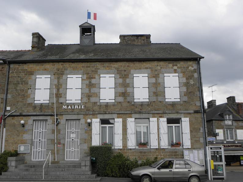 Sens — de — Bretagne (35) Mairie