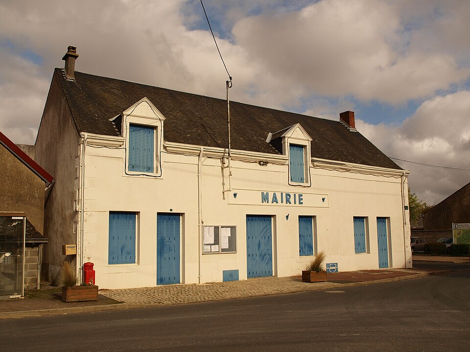Brion — FR — 36 — mairie — 02