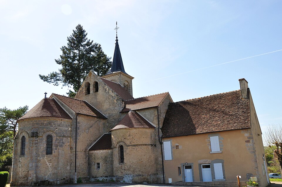 Eglise St — Pierre — Champillet