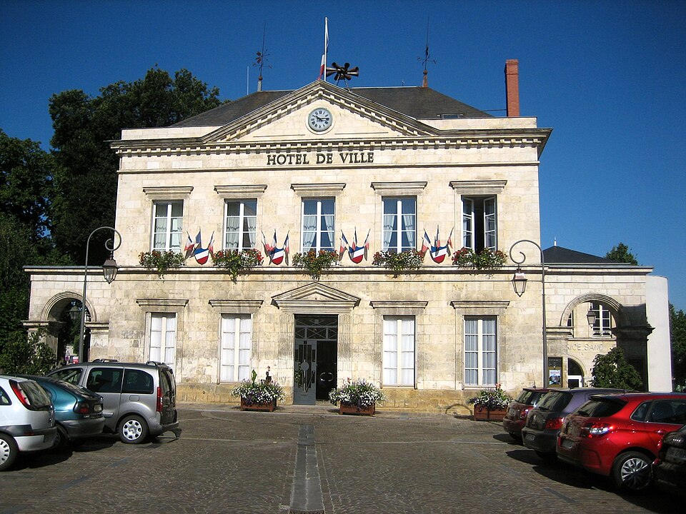 La Châtre Hôtel de ville
