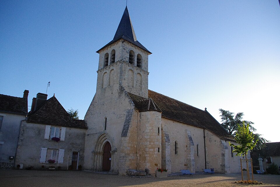 Église Saint — Ambroix de Douadic