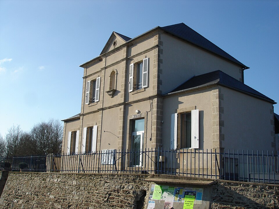 Lignerolles (36) — Mairie