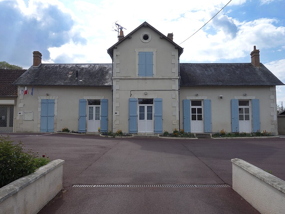 Mairie de Menetou — sur — Naon