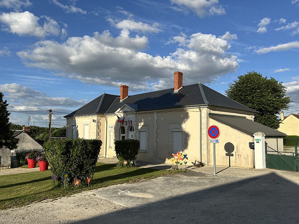 Migny — mairie 01