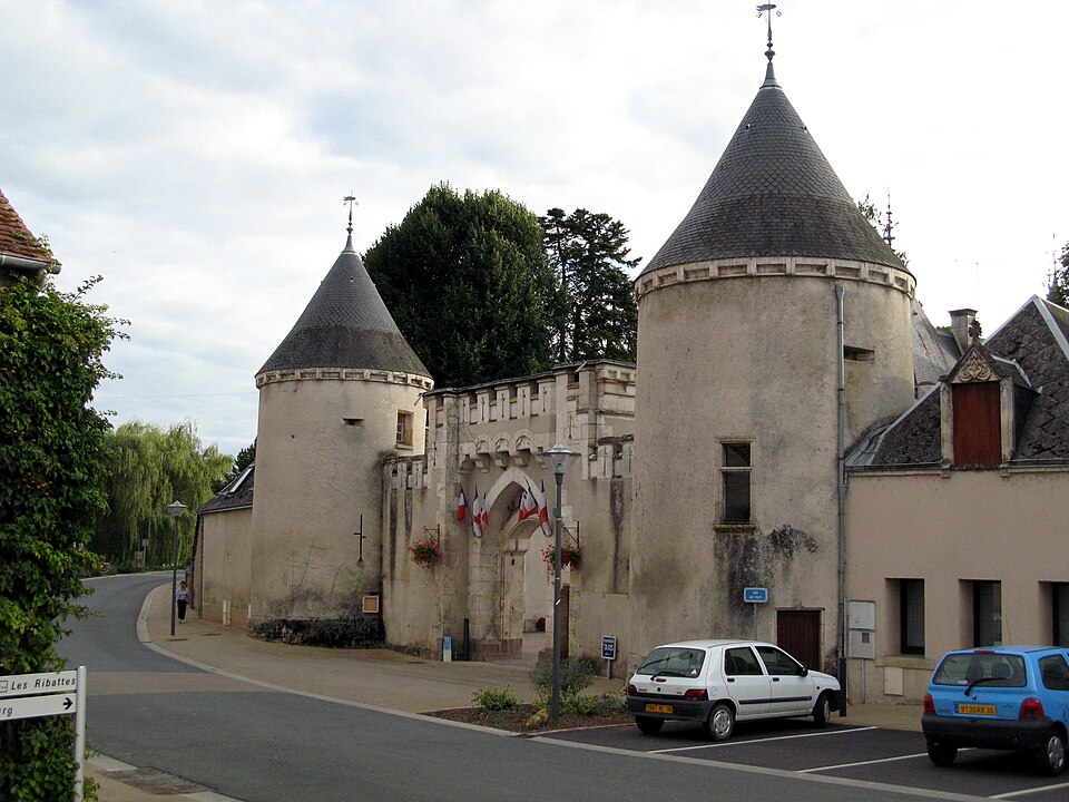 Montgivray mairie 1