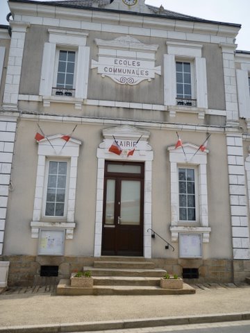 Mouhet — Mairie