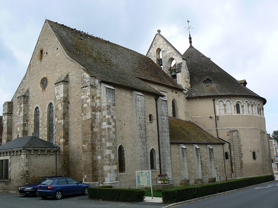 Neuvy — Saint — Sépulcre, est