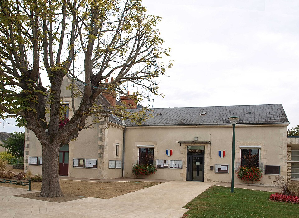 Poinçonnet — mairie — 07