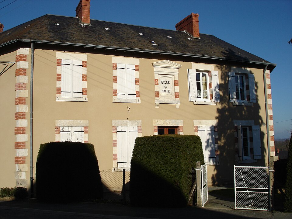 Sazeray (36) — Mairie
