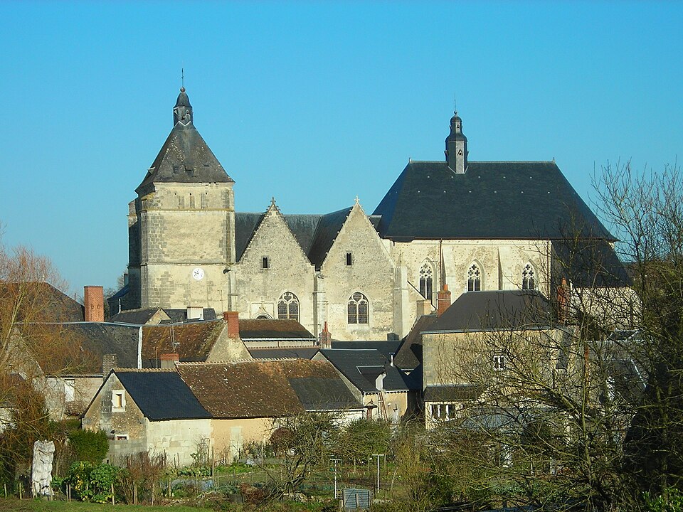 Eglise Saint — Pierre et Collegiale Saint — Michel de Bueil — en — Touraine (37) 7298